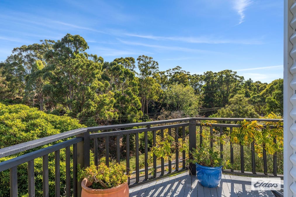 11 Evelyn Street, Penguin, TAS, 7316 - Image 4