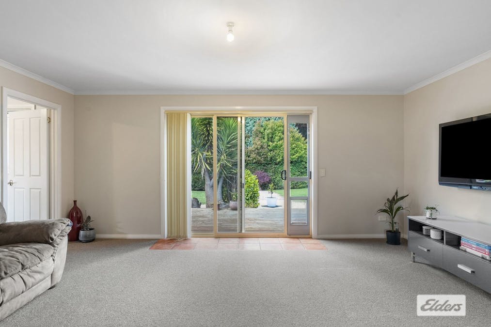 152 South Road, Penguin, TAS, 7316 - Image 17