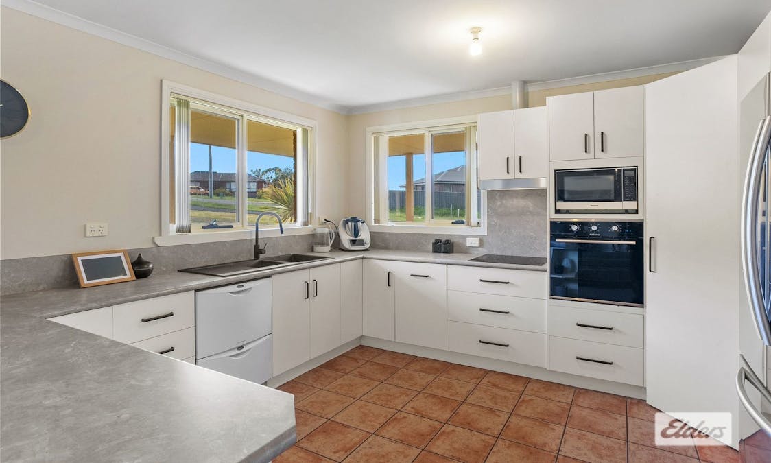 152 South Road, Penguin, TAS, 7316 - Image 6