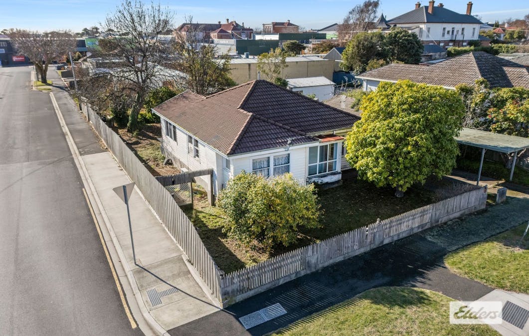 17 Grove Street, Ulverstone, TAS, 7315 - Image 3