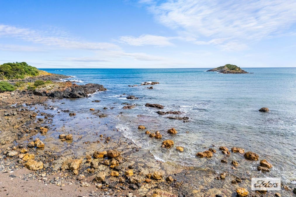 410 Penguin Road, West Ulverstone, TAS, 7315 - Image 17