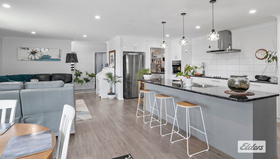 6 Barleen Place, West Ulverstone, TAS, 7315 - Image 5