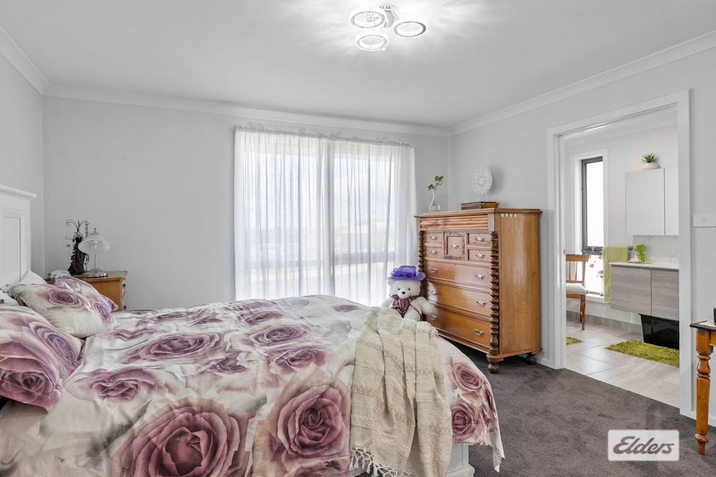 6 Barleen Place, West Ulverstone, TAS, 7315 - Image 8