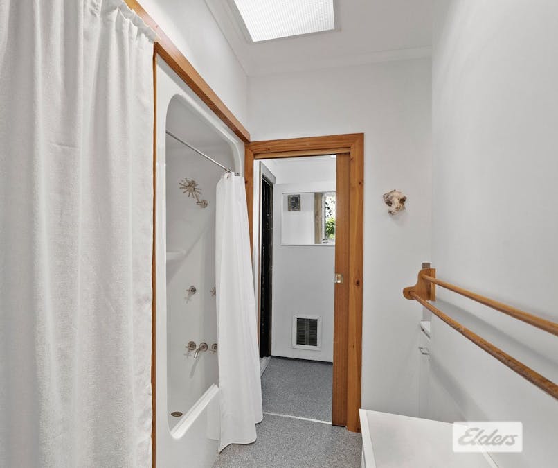 16 William Street, Ulverstone, TAS, 7315 - Image 10