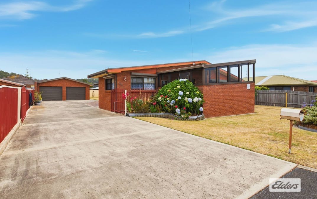 42 Forth Road, Turners Beach, TAS, 7315 - Image 1