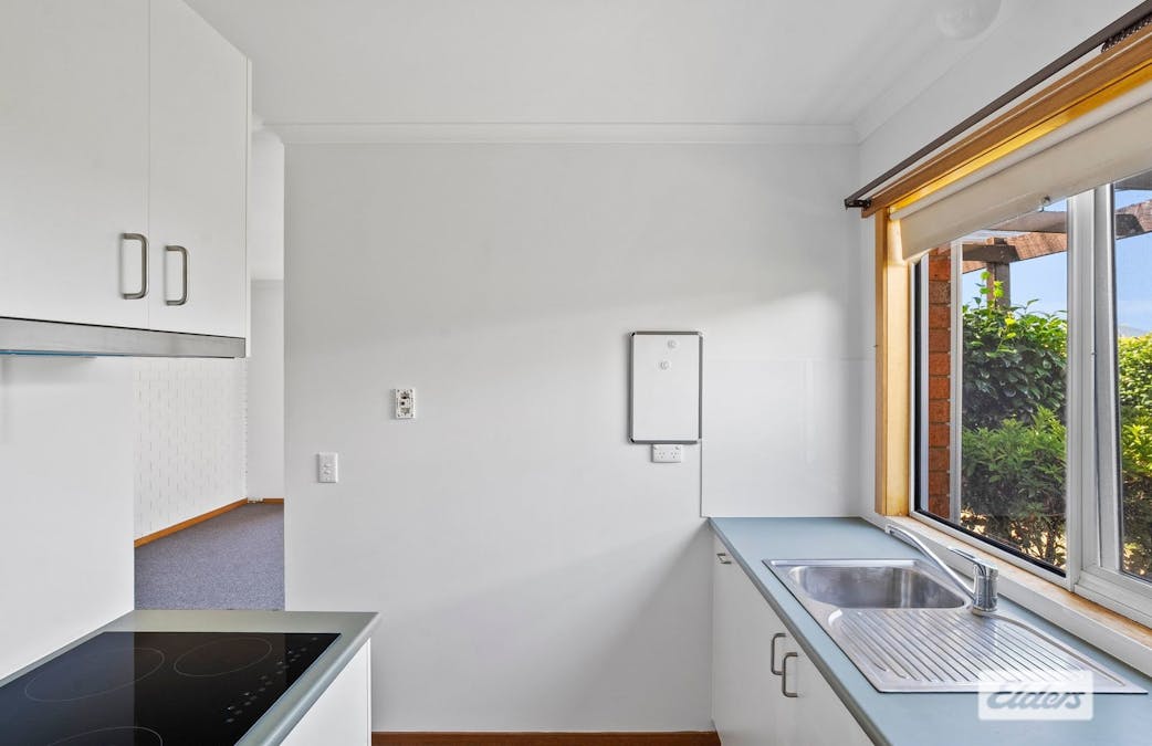 2/13 Risby Street, Ulverstone, TAS, 7315 - Image 7