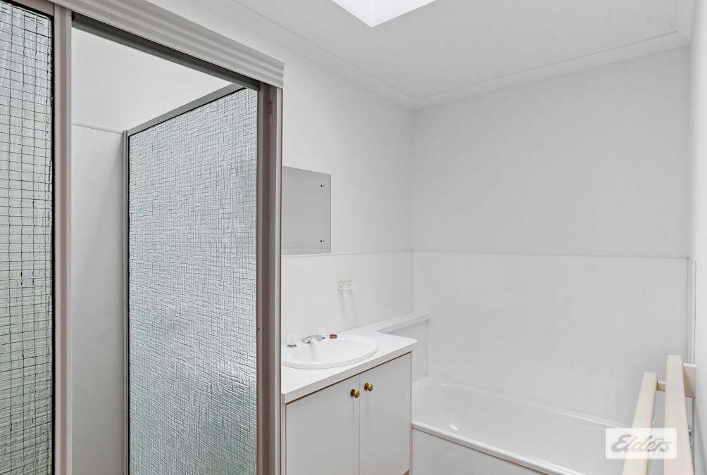 2/13 Risby Street, Ulverstone, TAS, 7315 - Image 8