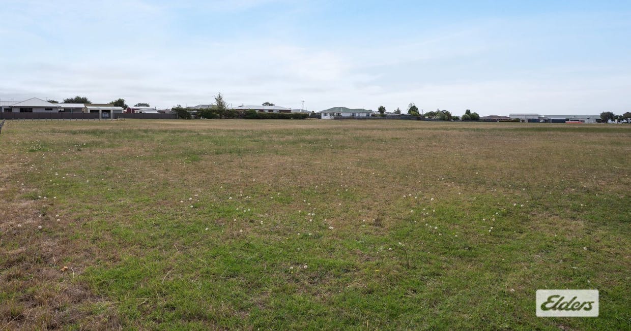 79 Eastland Drive, Ulverstone, TAS, 7315 - Image 2