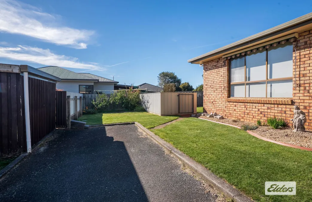 2/9 McDonald Street, Ulverstone, TAS, 7315 - Image 13