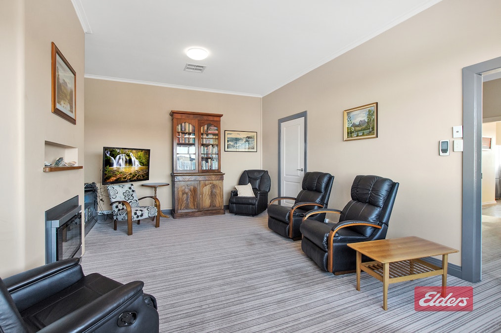 71 Reibey Street, Ulverstone, TAS, 7315 - Image 3