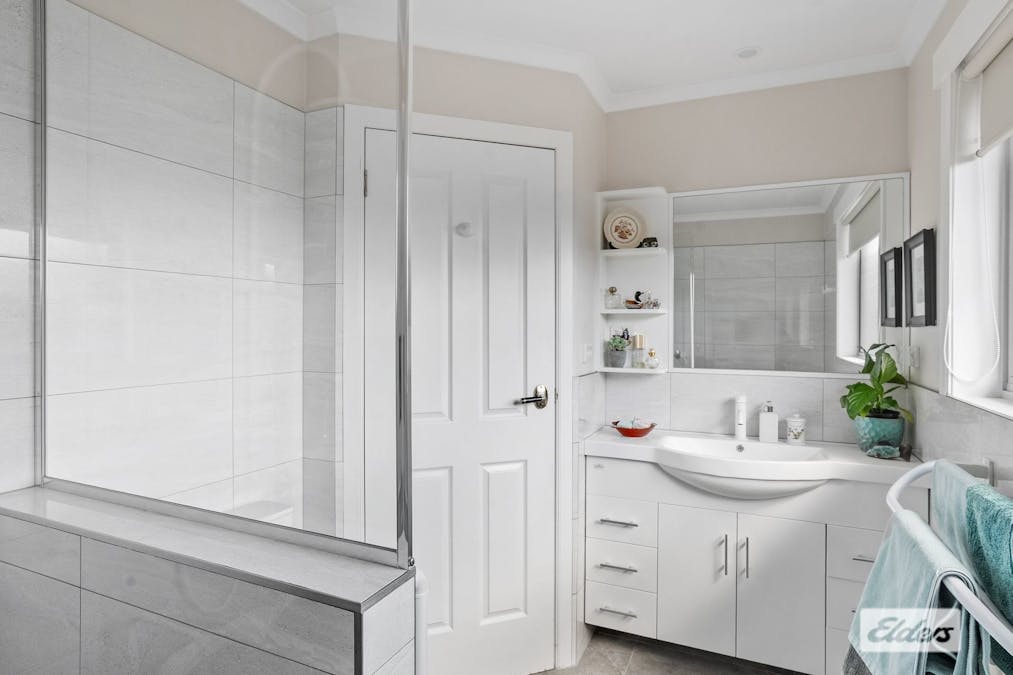 4/42 Main Street, Ulverstone, TAS, 7315 - Image 5