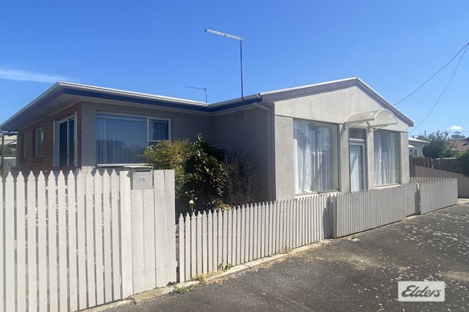 39 Maud Street, West Ulverstone, TAS, 7315 - Image 1