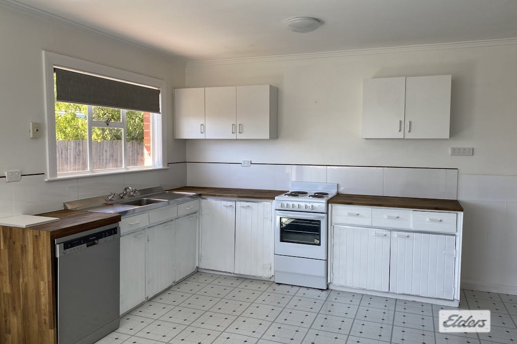 39 Maud Street, West Ulverstone, TAS, 7315 - Image 5