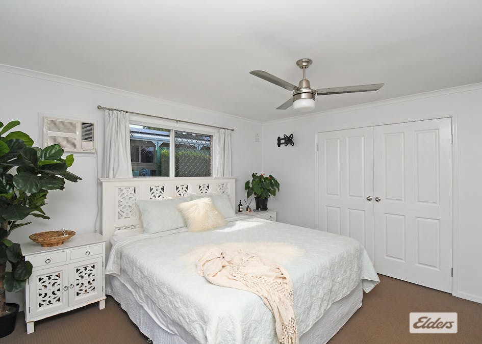 11 Debra Court, Urangan, QLD, 4655 - Image 11