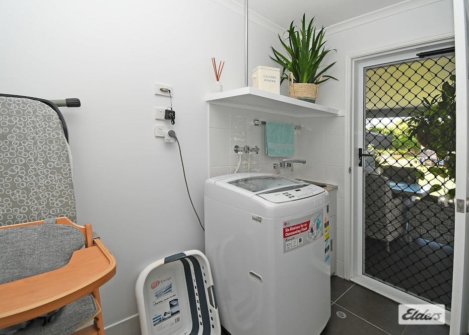 11 Debra Court, Urangan, QLD, 4655 - Image 16
