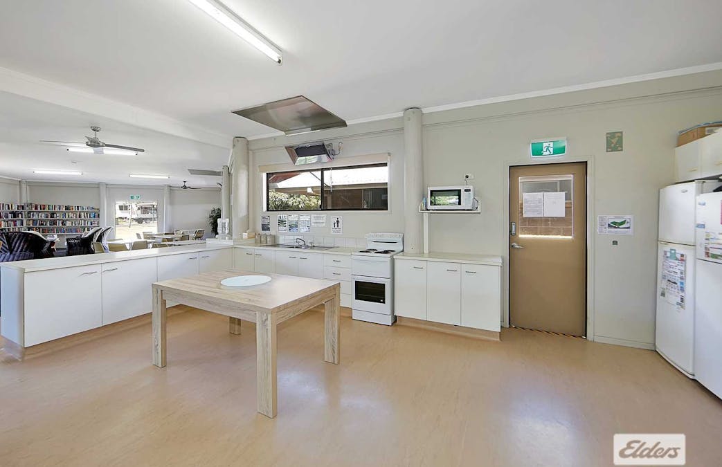 46/208 Elizabeth Street, Urangan, QLD, 4655 - Image 35
