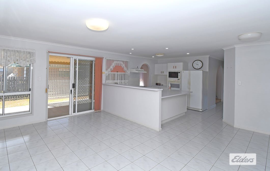 29 South Street, Urangan, QLD, 4655 - Image 2