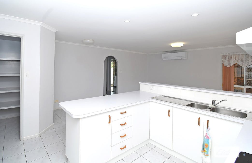 29 South Street, Urangan, QLD, 4655 - Image 5