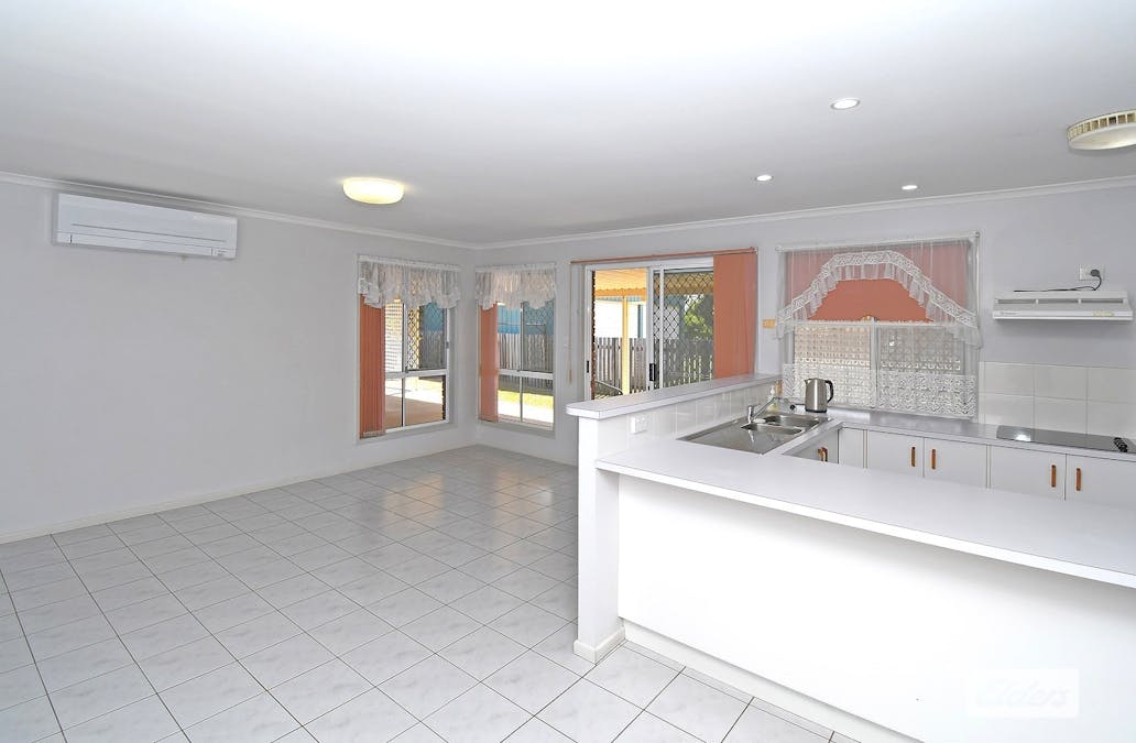 29 South Street, Urangan, QLD, 4655 - Image 10