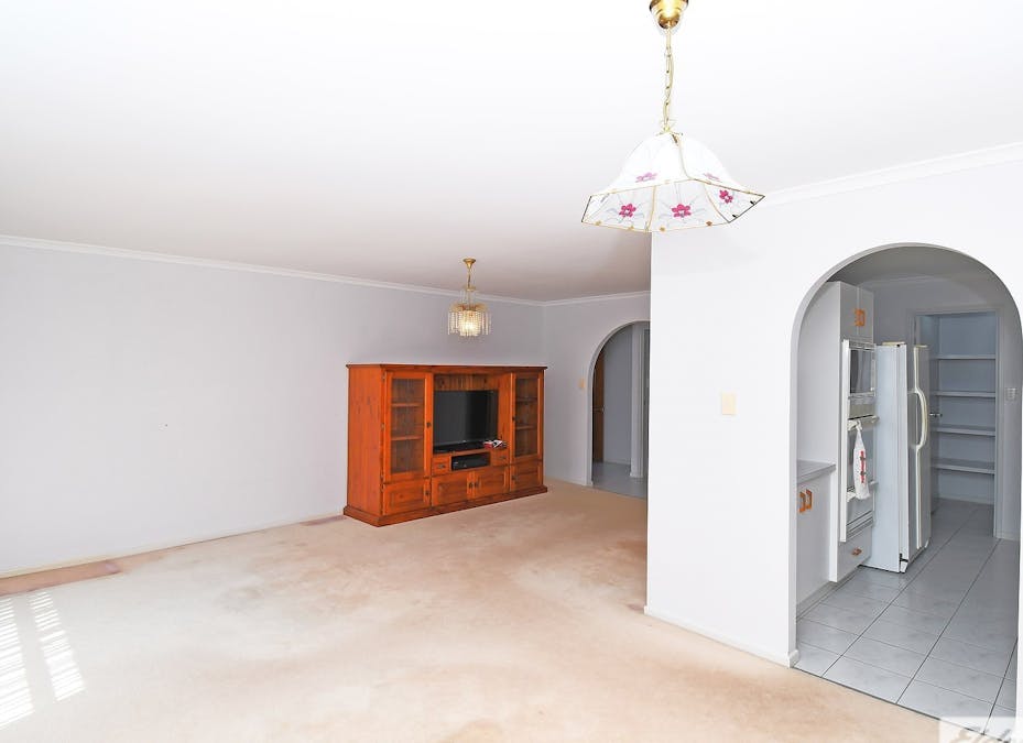 29 South Street, Urangan, QLD, 4655 - Image 11