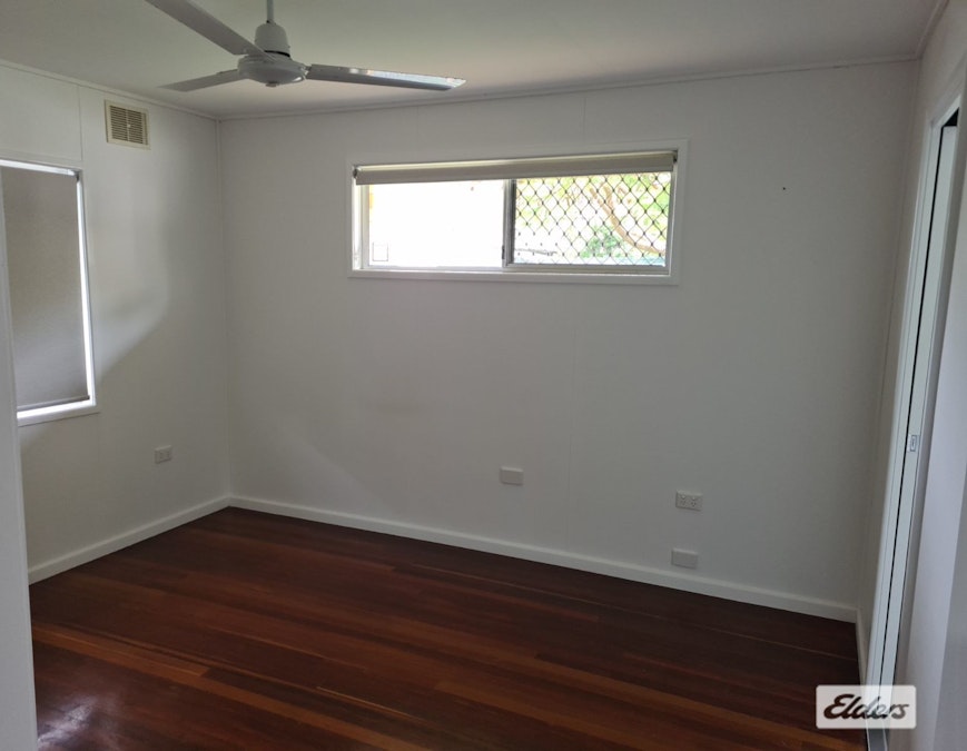 285 Torquay Terrace, Torquay, QLD, 4655 - Image 11