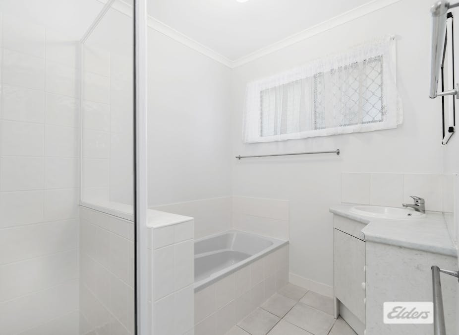 31 MacKay Drive, Kawungan, QLD, 4655 - Image 13