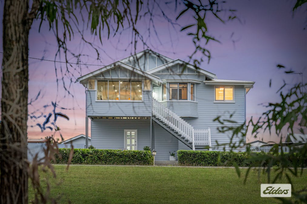 180 Esplanade , Point Vernon, QLD, 4655 - Image 2