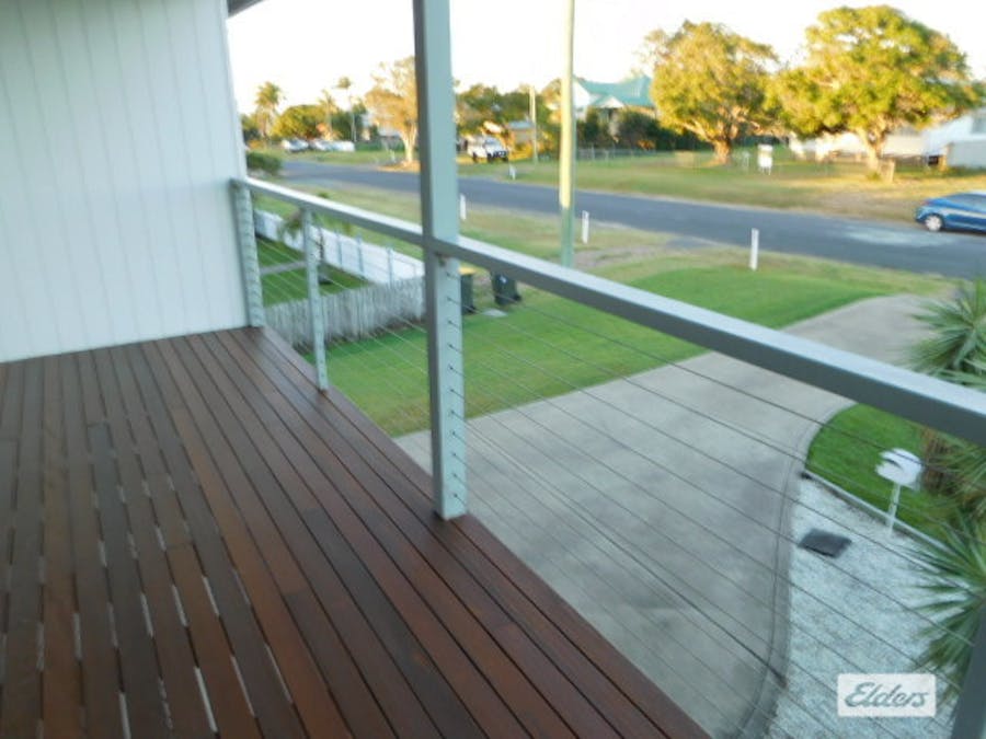 15 Honiton Street, Torquay, QLD, 4655 - Image 20