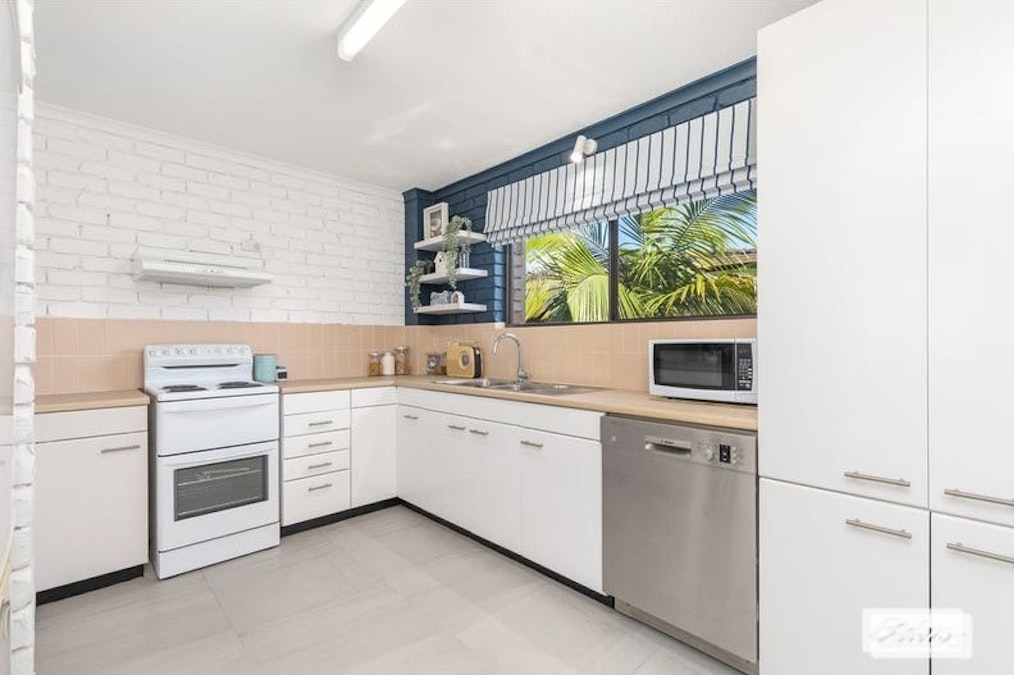 2/66 Freshwater Street, Scarness, QLD, 4655 - Image 7