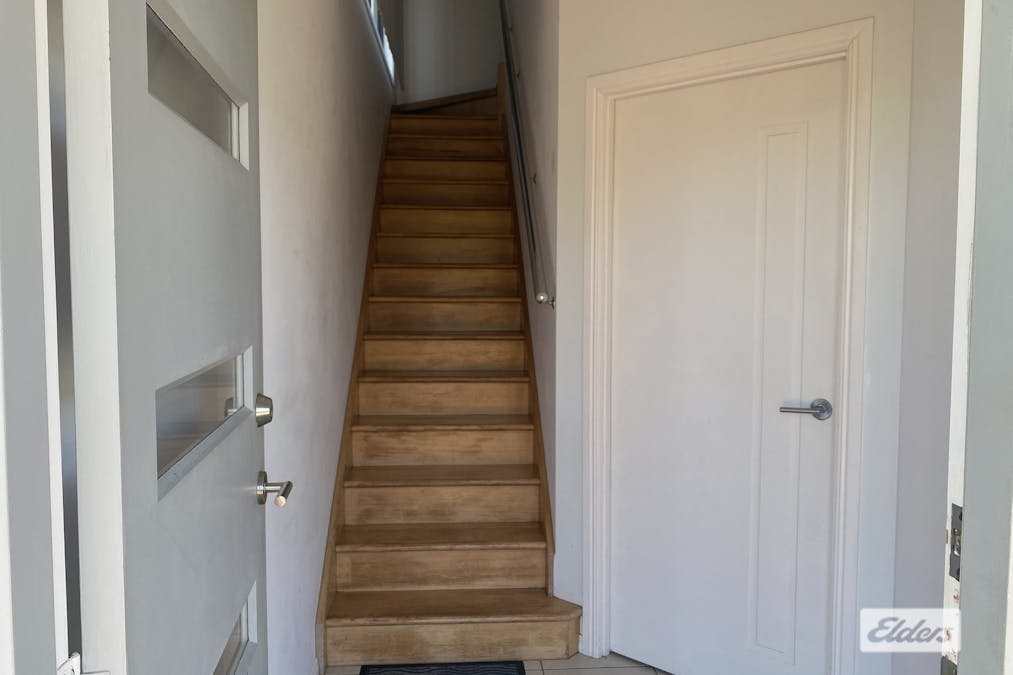 15 Honiton Street, Torquay, QLD, 4655 - Image 2