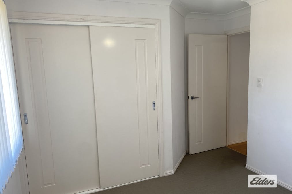 15 Honiton Street, Torquay, QLD, 4655 - Image 18