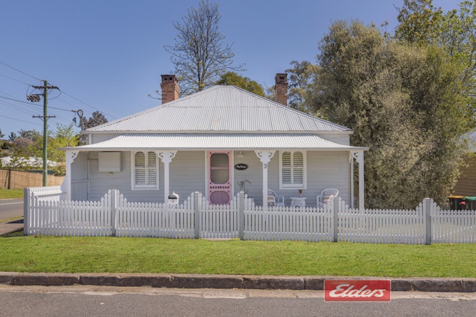 9 Campbell Street, Picton, NSW, 2571 - Image 1