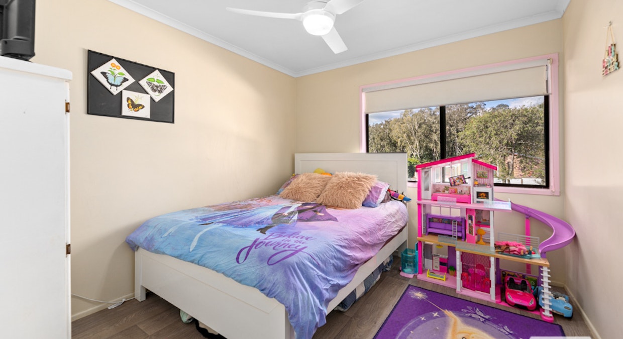 12 Daybell Street, Woodford, QLD, 4514 - Image 15