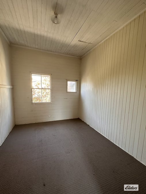 9 Mangerton Street, Toogoolawah, QLD, 4313 - Image 10