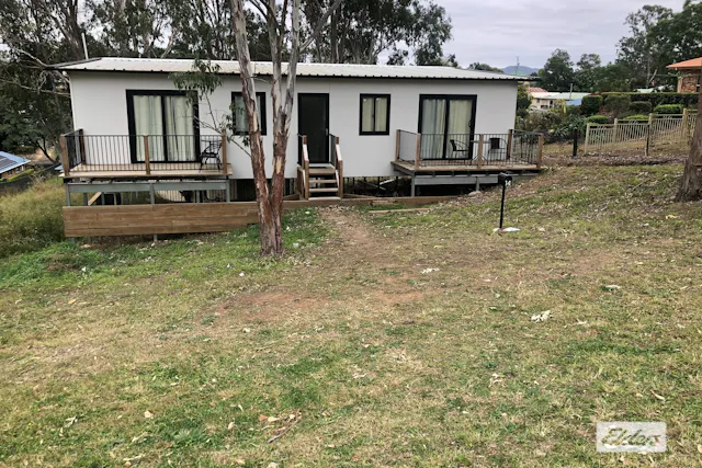 4/9 Kropp Street — photo from Elders Gold Property