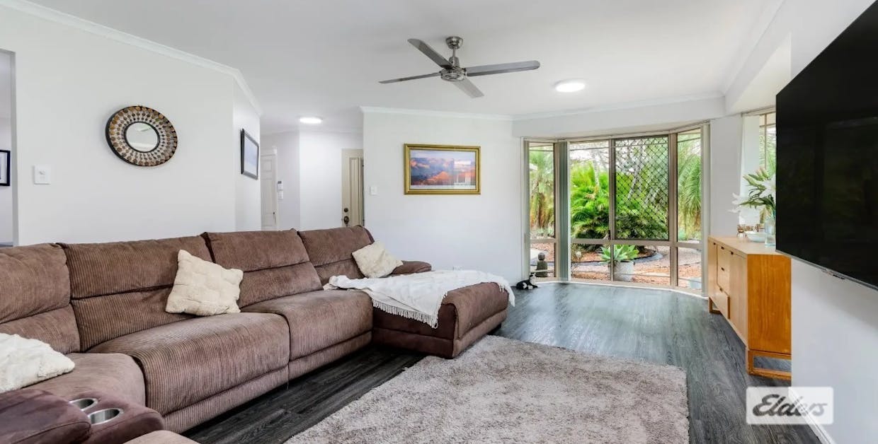 16 Albert Place, Sandstone Point, QLD, 4511 - Image 3