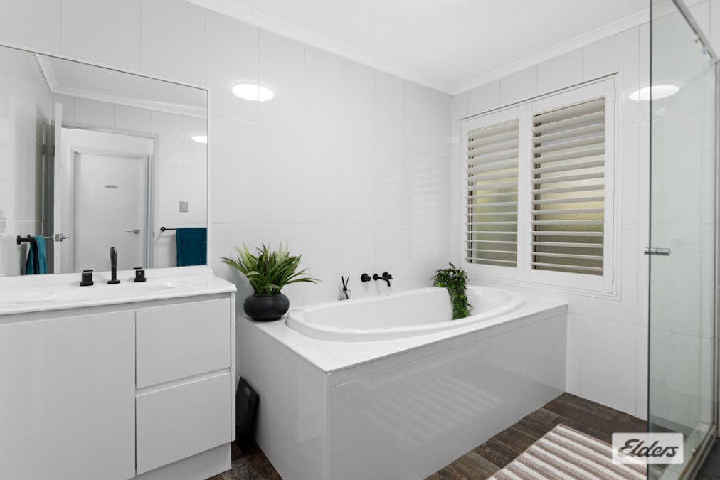 71 Glenfinnan Court, Forest Glen, QLD, 4556 - Image 12