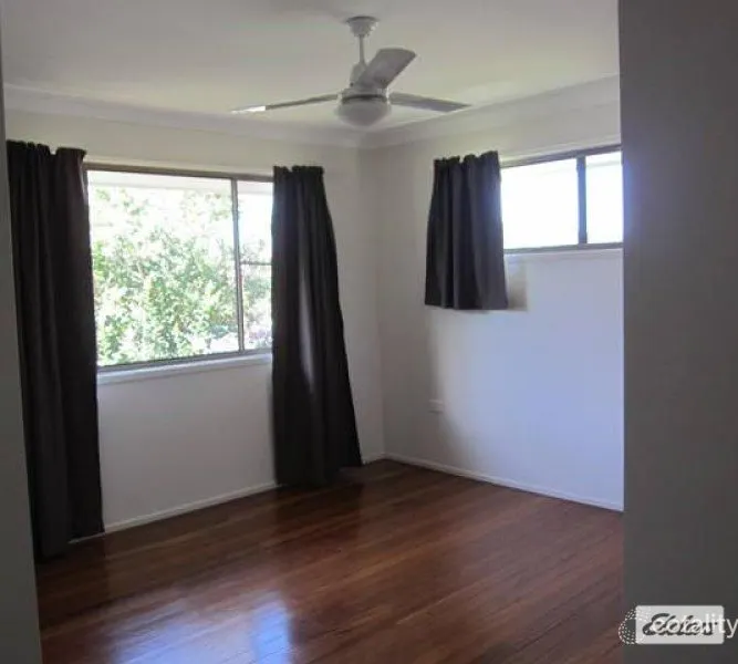 12 Alexandra Street, Toogoolawah, QLD, 4313 - Image 9