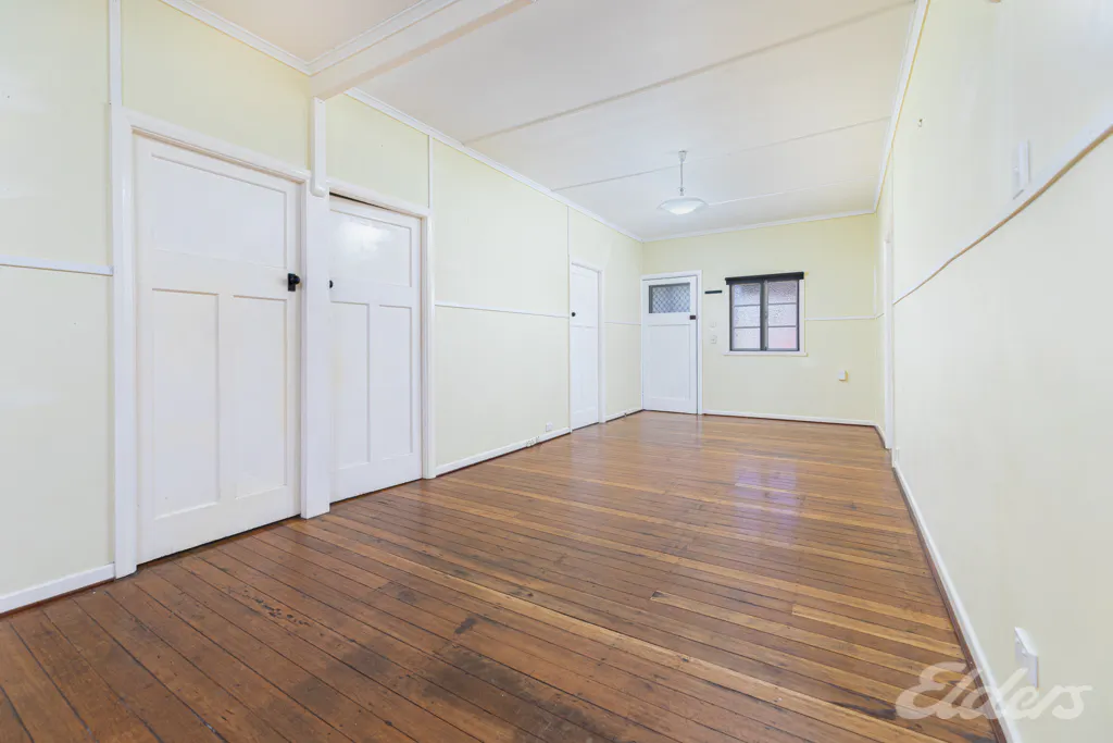 25 Leslie Street — photo 6 of 18
