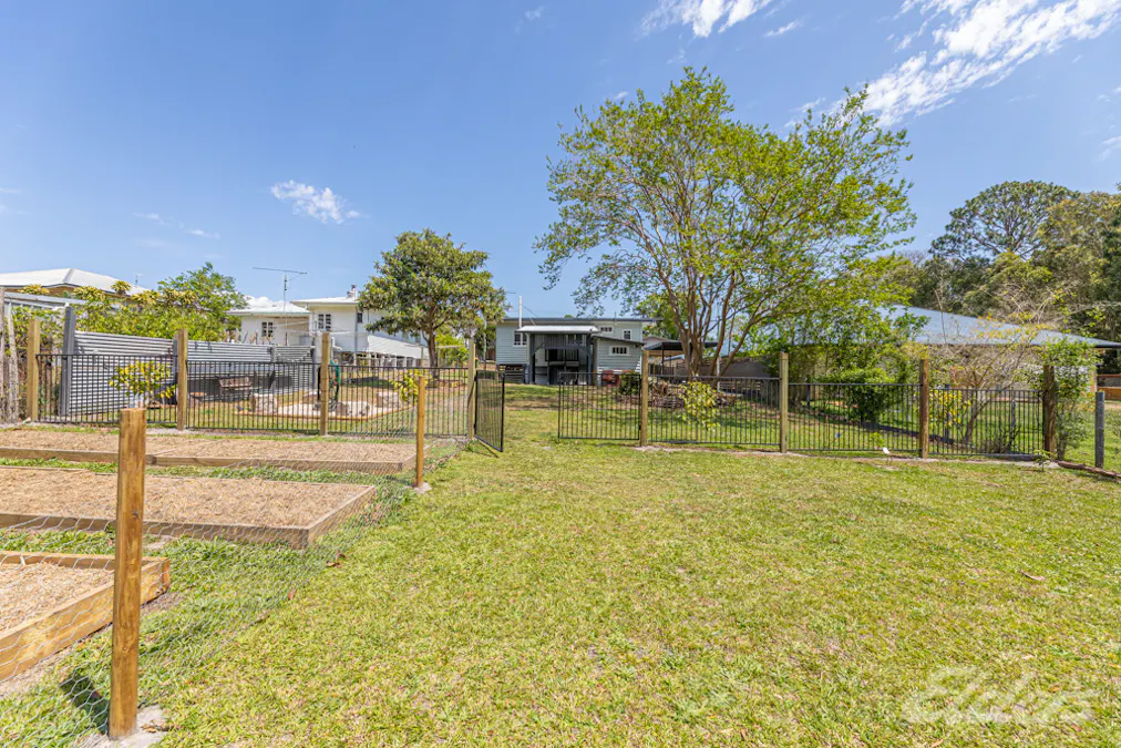 25 Leslie Street, Woodford, QLD, 4514 - Image 14
