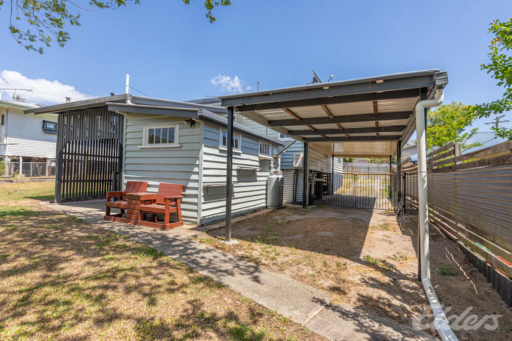 25 Leslie Street, Woodford, QLD, 4514 - Image 16