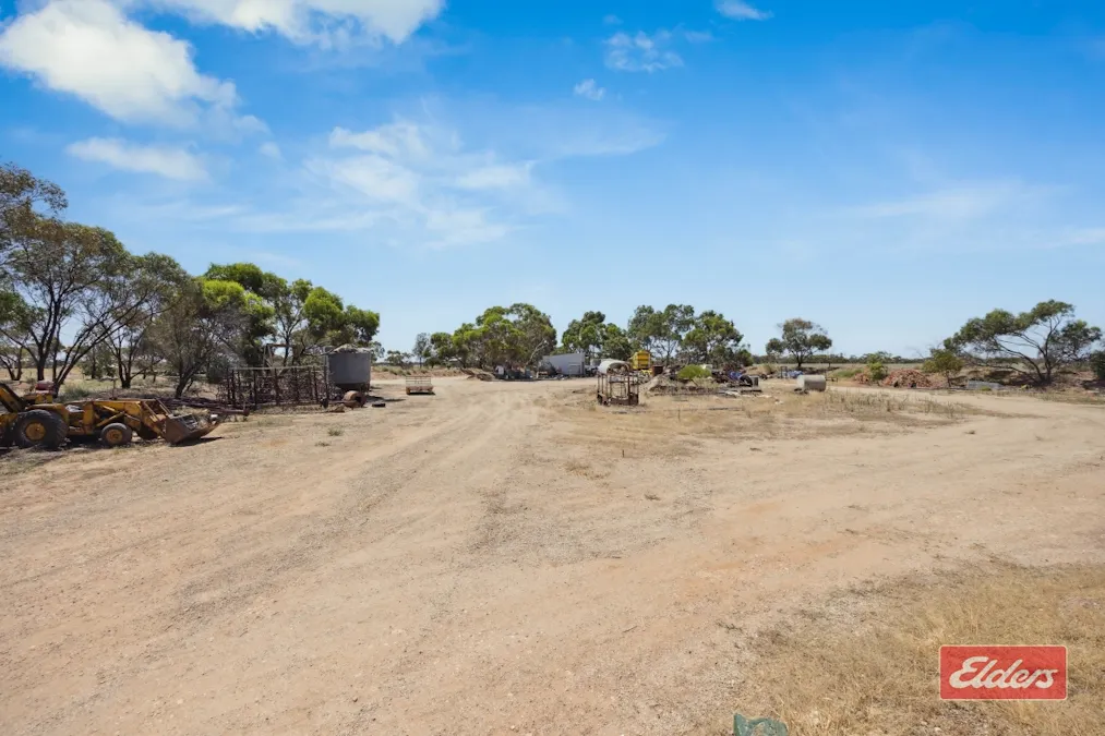 1002 Redbanks Road, Kangaroo Flat, SA, 5118 - Image 23