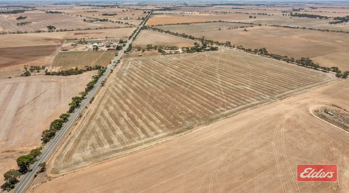 1002 Redbanks Road, Kangaroo Flat, SA, 5118 - Image 30
