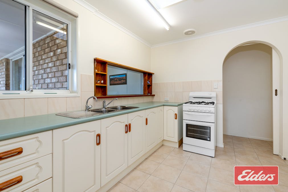 8 Charles Fry Court, Williamstown, SA, 5351 - Image 6