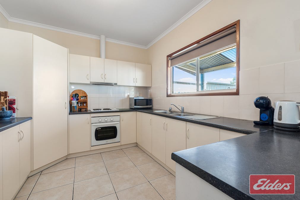 12 Borrow Street, Freeling, SA, 5372 - Image 8