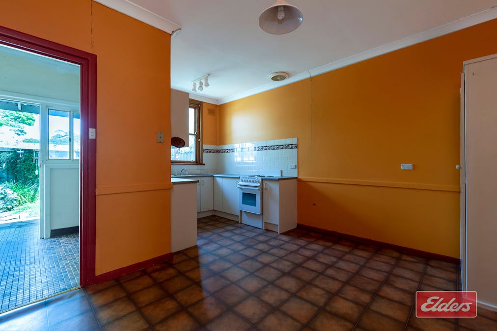 14 Knighton Road, Elizabeth North, SA, 5113 - Image 8