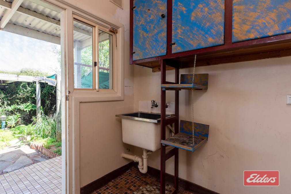 14 Knighton Road, Elizabeth North, SA, 5113 - Image 13