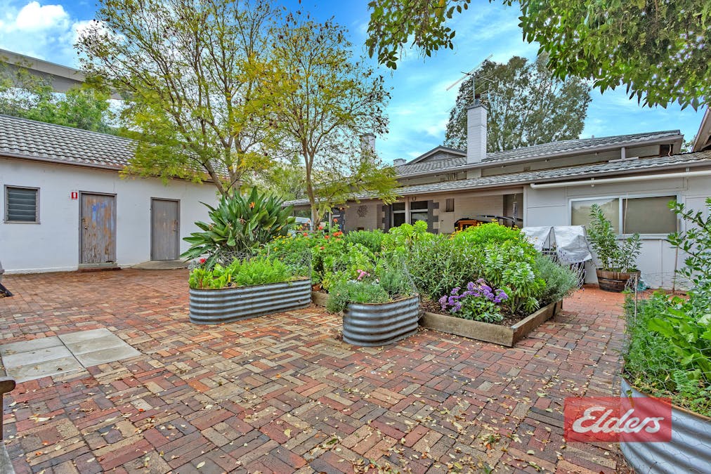 52 Paxton Street, Willaston, SA, 5118 - Image 16