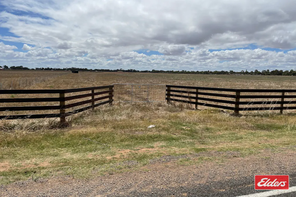 35 Gawler River Road, Lewiston, SA, 5501 - Image 2