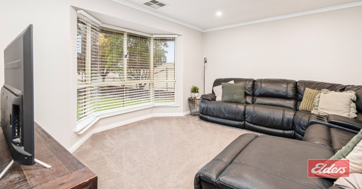 34 Jemalong Crescent, Roseworthy, SA, 5371 - Image 9